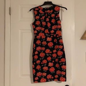 FITTED FLORAL DRESS - BANANA REPUBLIC